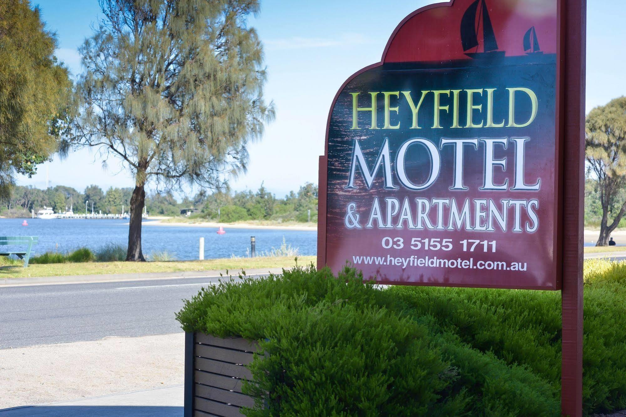 Heyfield Motel And Apartments Lakes Entrance Exteriör bild